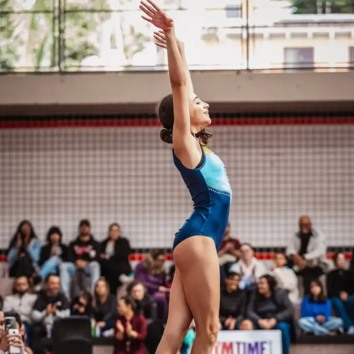 Alunos praticando Ginástica Artística na CatLeap Gym Sorocaba